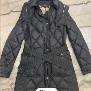 Authentic Burberry Black Quilted Women's Jacket, size XS